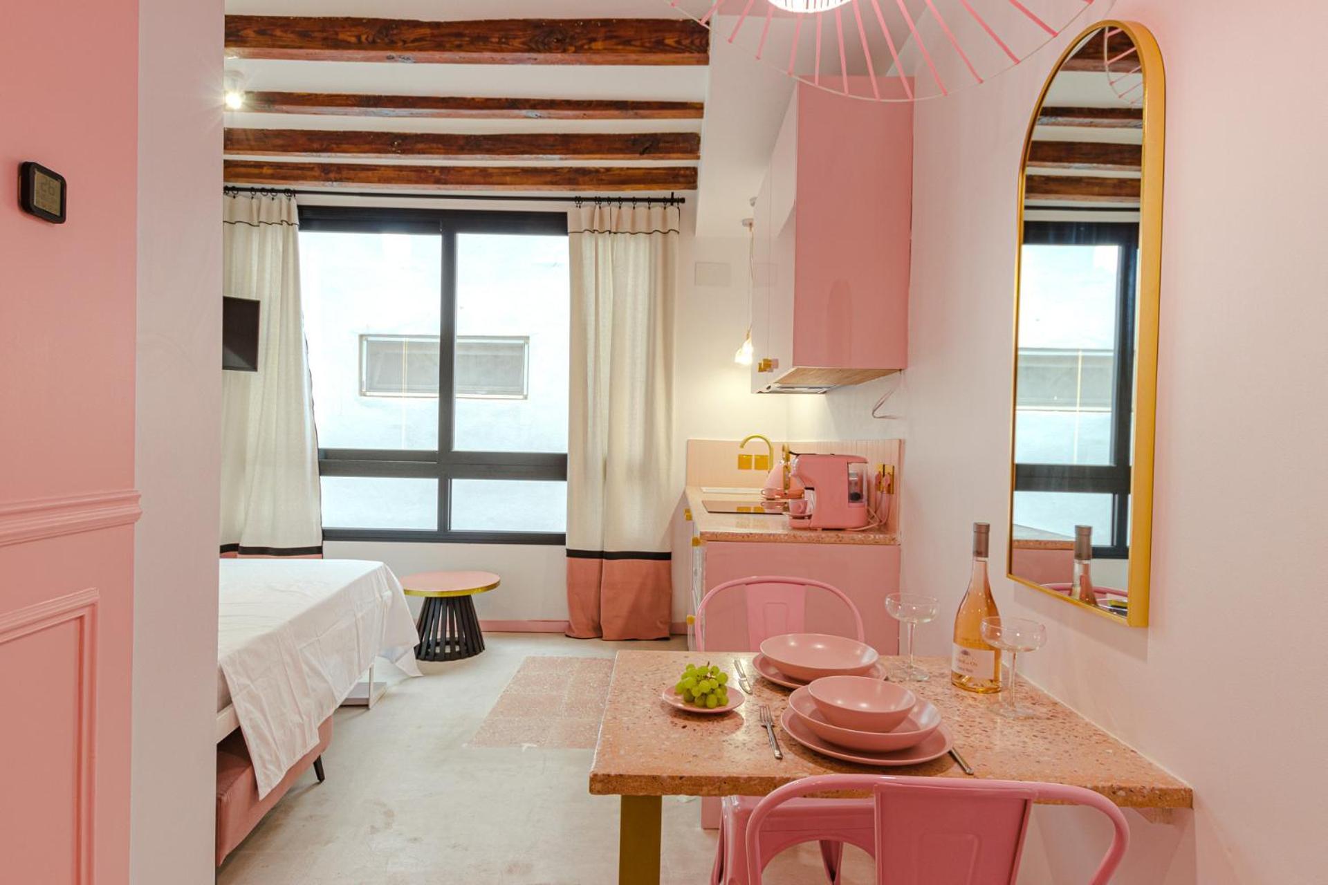 Glamorous Pink Studio In City Center 阿利坎特 外观 照片
